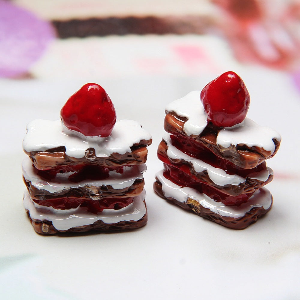 Wholesale Resin Strawberry Cake Food Toys No Hole
